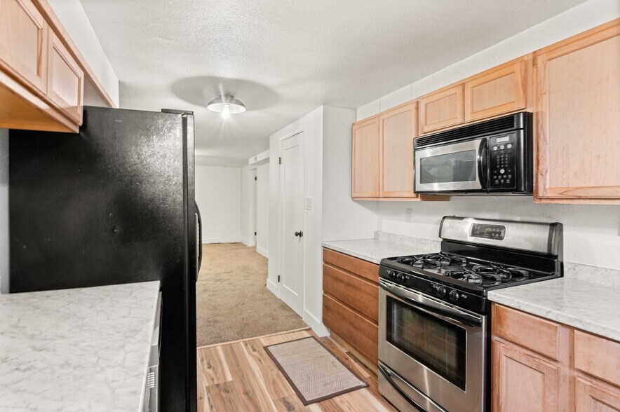 More Photos Of 8609 W 54th Pl, Arvada Apartments For Sale