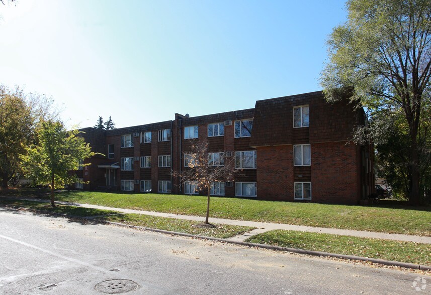 More Photos Of 3520 12th Ave S, Minneapolis Apartments For Sale