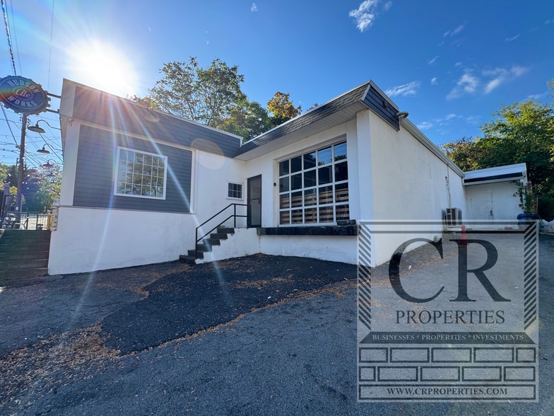 More Photos Of 17 Milton Ave, Highland Warehouse For Sale