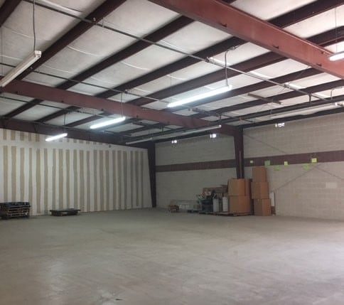 More Photos Of 12830 Cogburn Ave, San Antonio Light Distribution For Lease