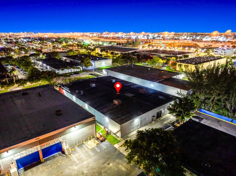 More Photos Of 1360 NW 88th Ave, Doral Bar For Sale