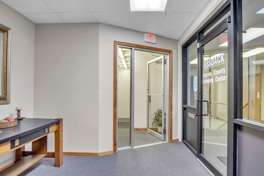 More Photos Of 1023-1039 Washington Rd, Newton Storefront Retail Office For Sale