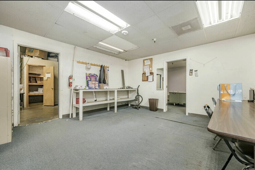 More Photos Of 3506 Spade Dr, Amarillo General Retail For Sale