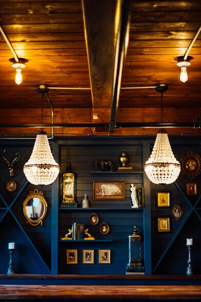 More Photos Of 260 1st Ave S, Saint Petersburg Coworking Space