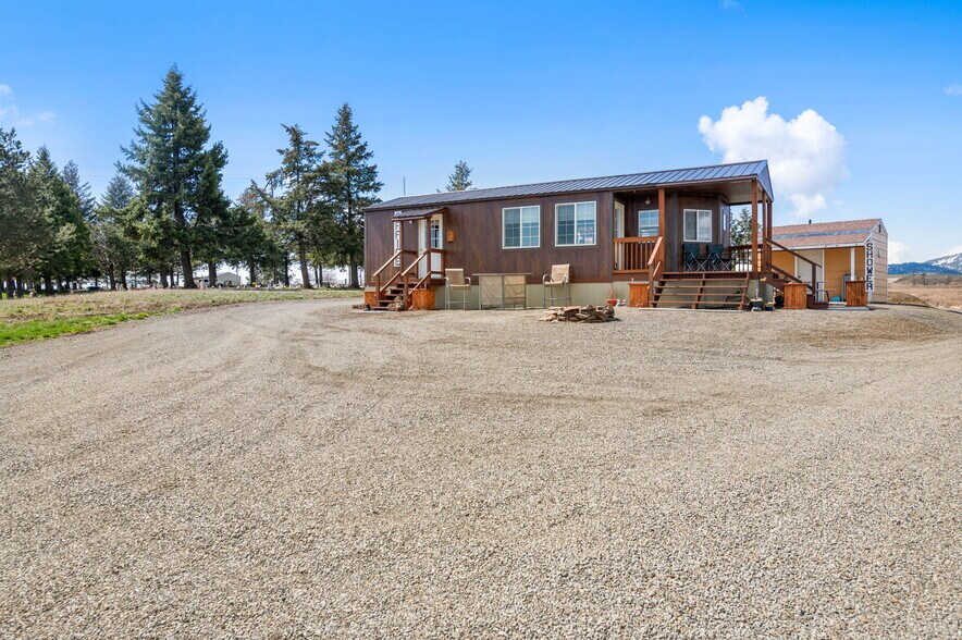 More Photos Of 110 Seubert Heights Dr, Cottonwood Trailer Camper Park For Sale