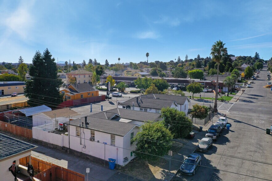 More Photos Of 1706-1708 Sutter St, Vallejo Apartments For Sale