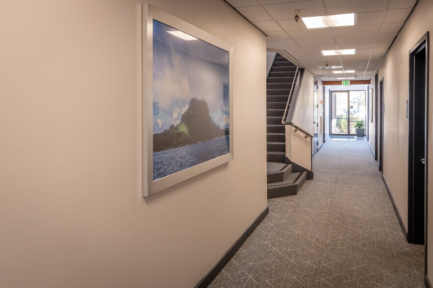 More Photos Of 100 Tamal Vista Blvd, Corte Madera Medical For Lease