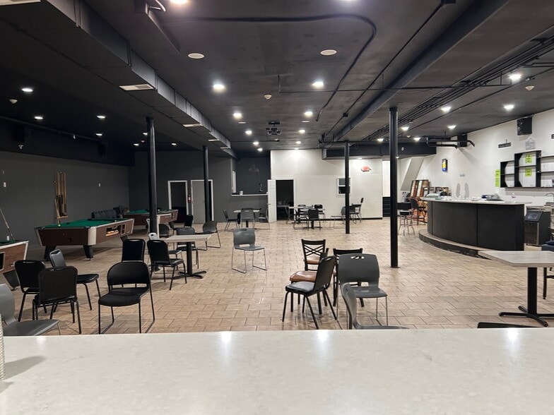 More Photos Of 32-36 Garrett Rd, Upper Darby Township Loft Creative Space For Lease