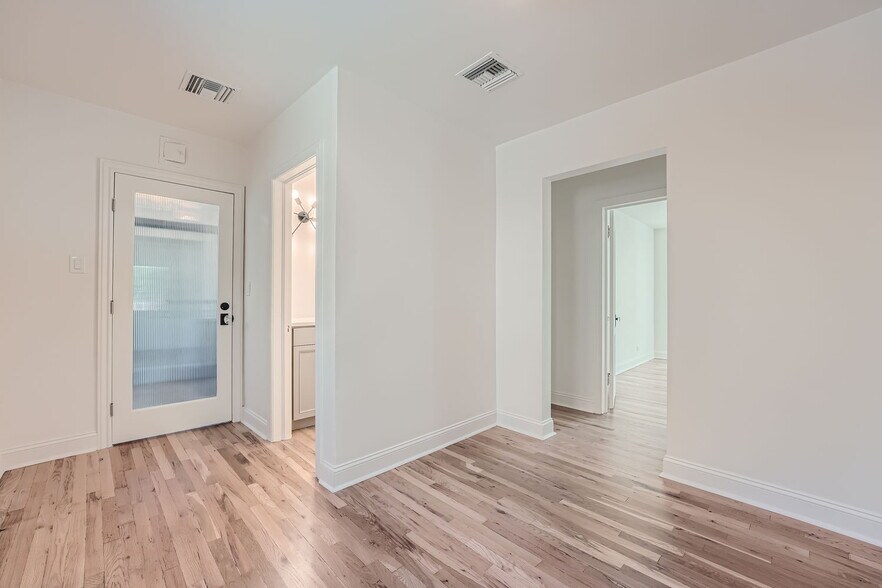 More Photos Of 3180 Meade St, Denver Storefront Retail Residential For Lease