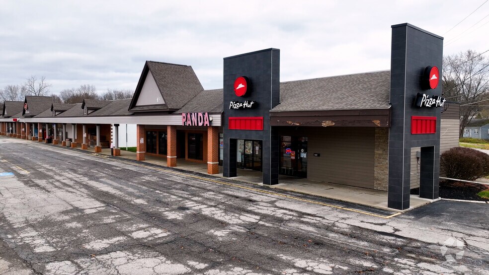Primary Photo Of 200-260 N Main St, Rittman General Retail For Sale