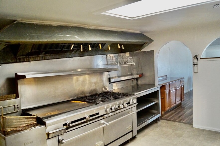More Photos Of 5901N Golder Ave, Odessa Restaurant For Sale