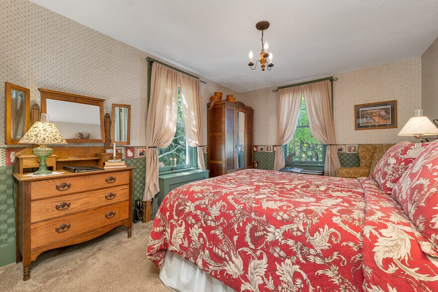 More Photos Of 404 US Route 302, Glen Hospitality For Sale