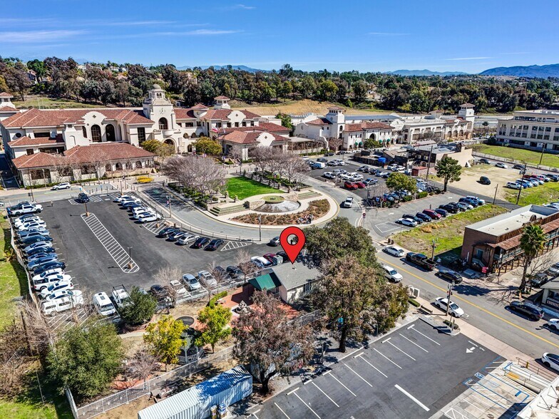 More Photos Of 41955 Main St, Temecula Freestanding For Sale