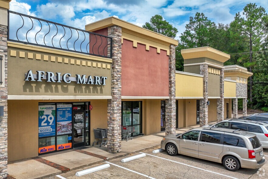 More Photos Of 3400-3502 S Broadway, Tyler Unknown For Lease