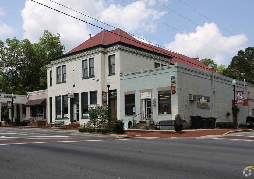 More Photos Of 11 School St, Watkinsville Office For Lease