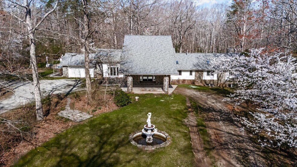 More Photos Of 7621 River Rd, Fredericksburg Specialty For Sale