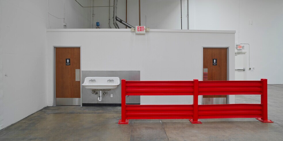 More Photos Of 9177 Center Ave, Rancho Cucamonga Warehouse For Sale