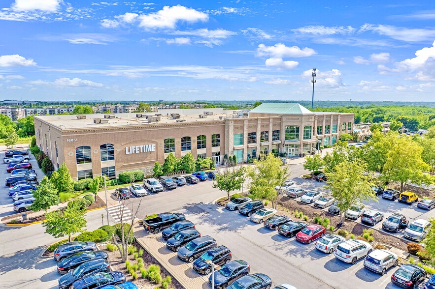 Primary Photo Of 16851 W 90th St, Lenexa Health Club For Sale