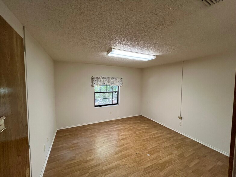 More Photos Of 3770 Private Road 3439, Longview Flex For Sale