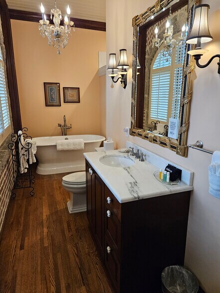 More Photos Of 60 Woodside Dr, Brevard Hospitality For Sale