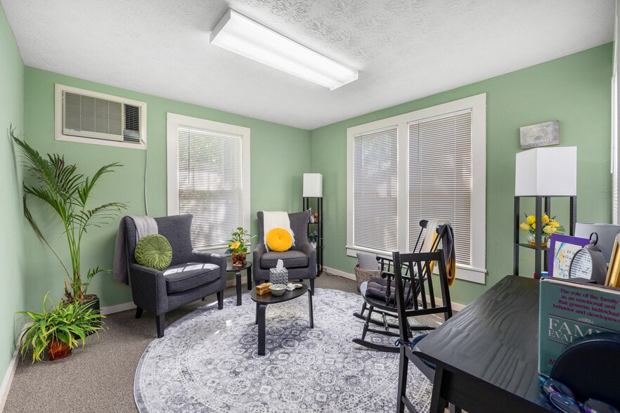 More Photos Of 77 Saragossa St, Saint Augustine Office For Sale