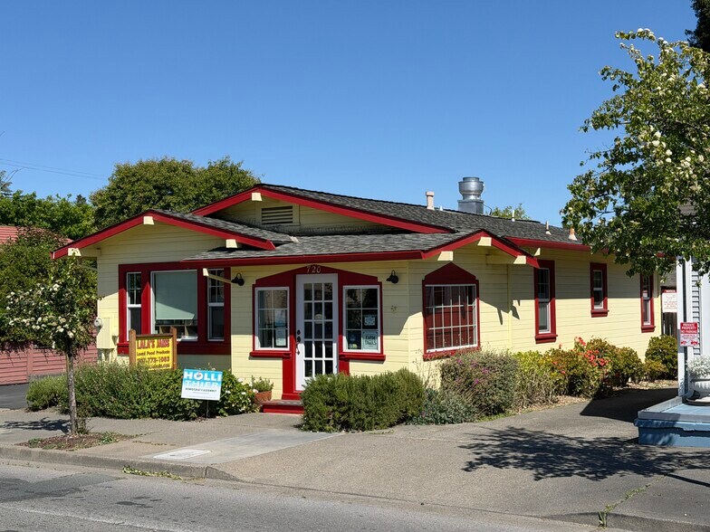 More Photos Of 720 E Washington St, Petaluma Office For Sale