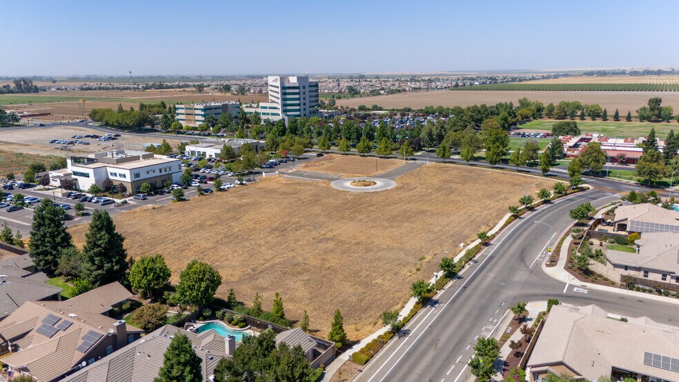 More Photos Of 500 Mercy Avenue, Merced Land For Sale