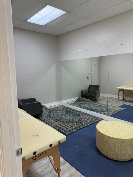 More Photos Of 2275 Federal Hwy, Delray Beach Unknown For Lease