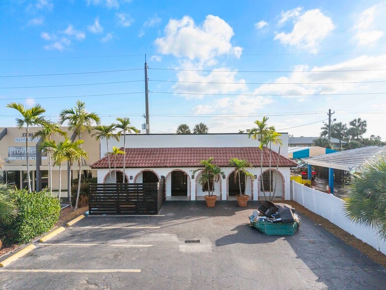 Primary Photo Of 1730 E Commercial Blvd, Fort Lauderdale Medical For Lease