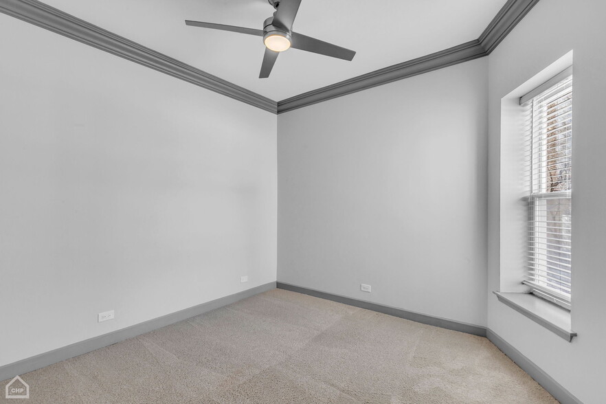 More Photos Of 4745 S Saint Lawrence Ave, Chicago Apartments For Sale