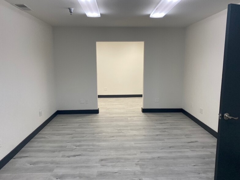 More Photos Of 2023-2043 S Santa Fe Ave, Los Angeles Unknown For Lease