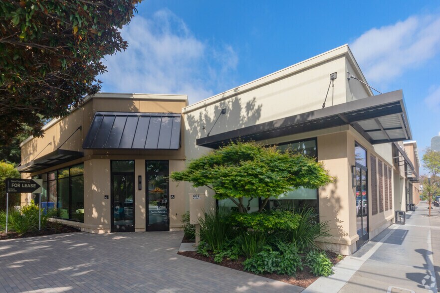 Primary Photo Of 607 W Dana St, Mountain View Office For Lease