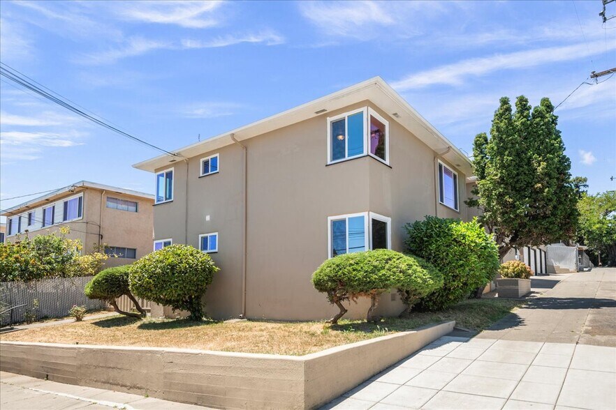 More Photos Of 2231 E 28th St, Oakland Apartments For Sale