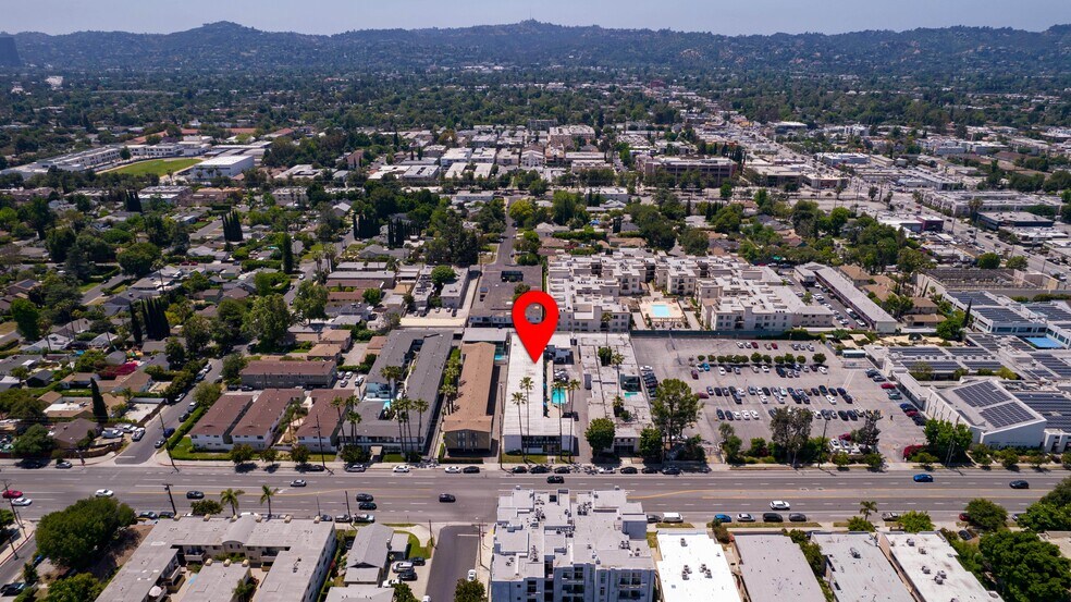 More Photos Of 11940 Burbank Blvd, Valley Village Apartments For Sale