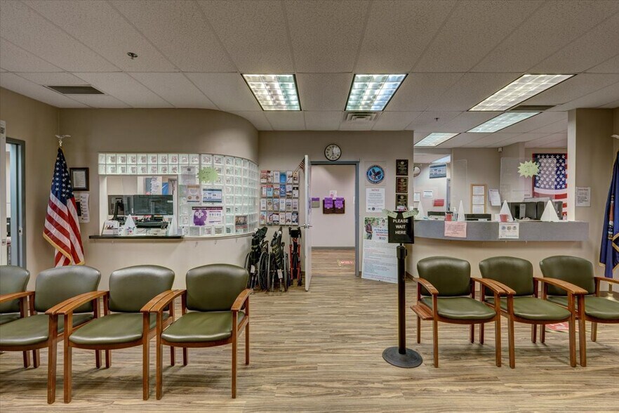 More Photos Of 2035 Mesquite Ave, Lake Havasu City Medical For Sale