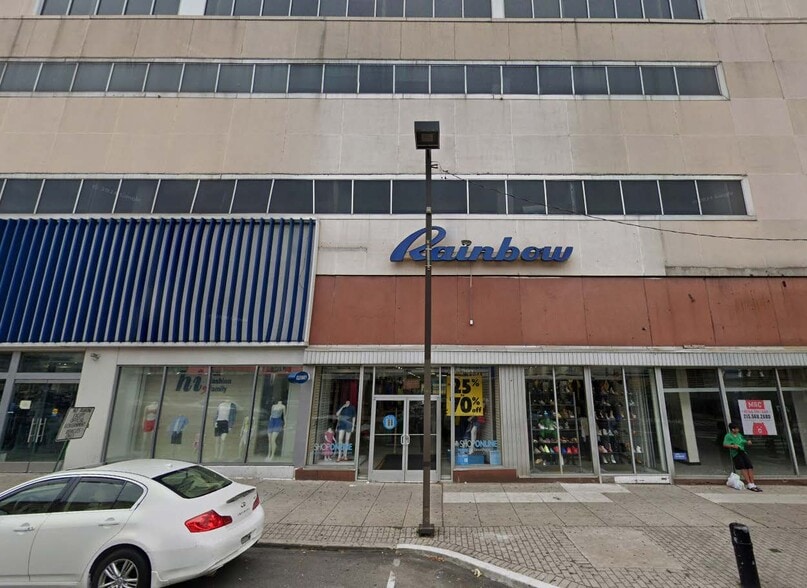 More Photos Of 20-40 S 69th St, Upper Darby Township General Retail For Lease
