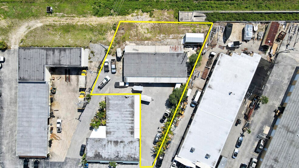 More Photos Of 1660 Cypress Dr, Jupiter Warehouse For Sale