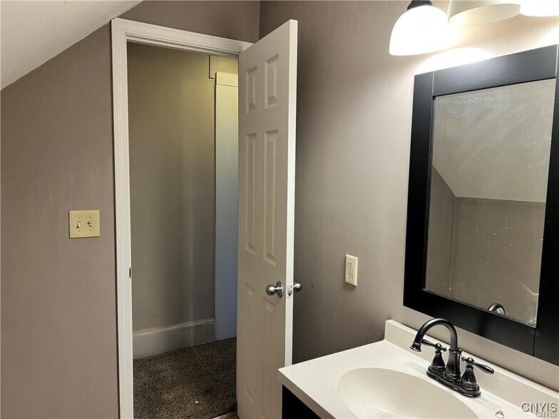 More Photos Of 461 S Main St, North Syracuse Office For Sale