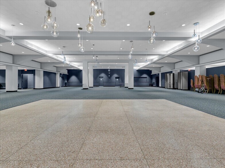 More Photos Of 1177-1187 Beacon St, Brookline Specialty For Sale