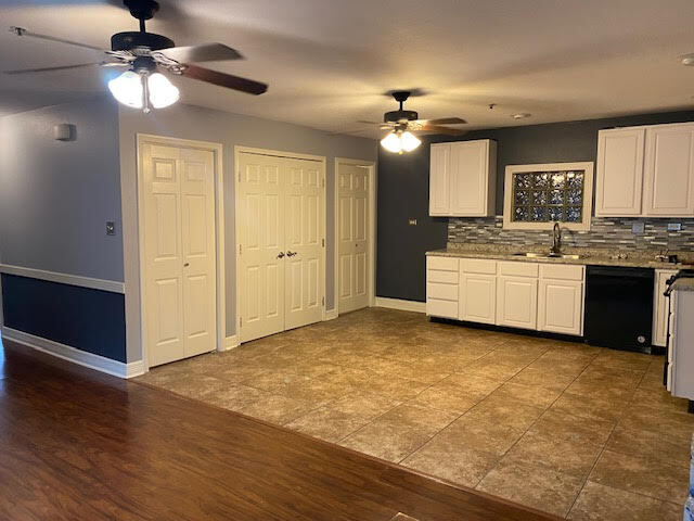 More Photos Of 7648 Broadview Dr, Houston Apartments For Sale