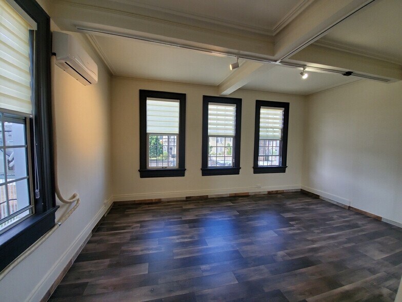 More Photos Of 1214 S Norton Ave, Los Angeles Apartments For Sale