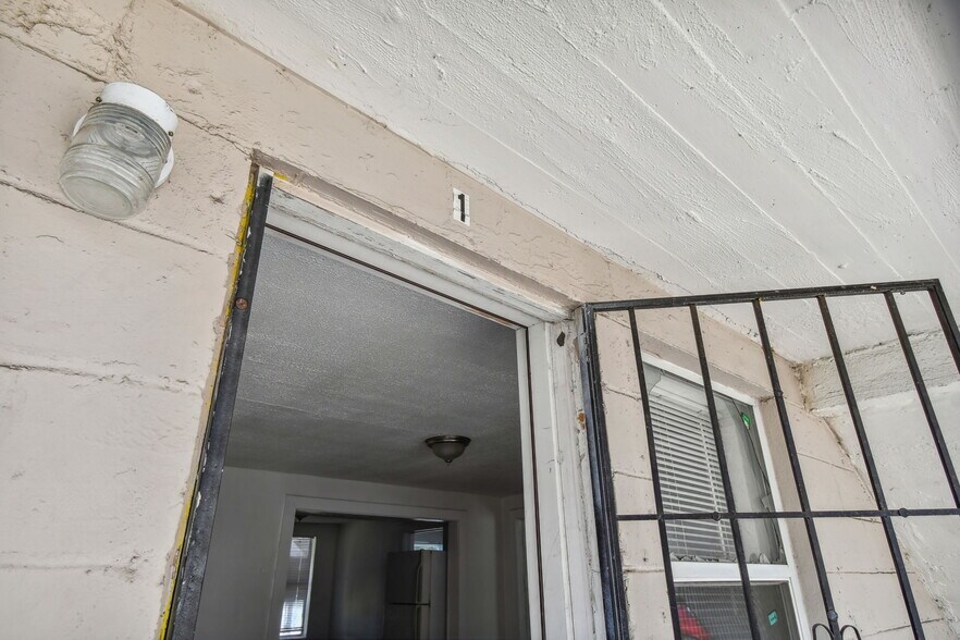 More Photos Of 1330-1334 Barnett St, Jacksonville Apartments For Sale