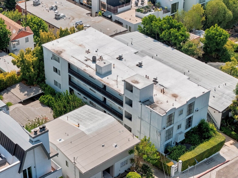 More Photos Of 1214 N Clark St, West Hollywood Apartments For Sale