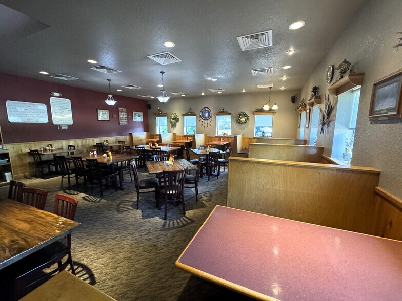 More Photos Of 20400 E Austin Rd, Manchester Restaurant For Sale