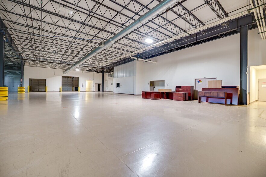 More Photos Of 8261 State Route 235, Dayton Light Manufacturing For Sale