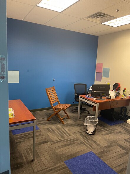 More Photos Of 3395 W Cheyenne Ave, North Las Vegas Light Manufacturing For Lease