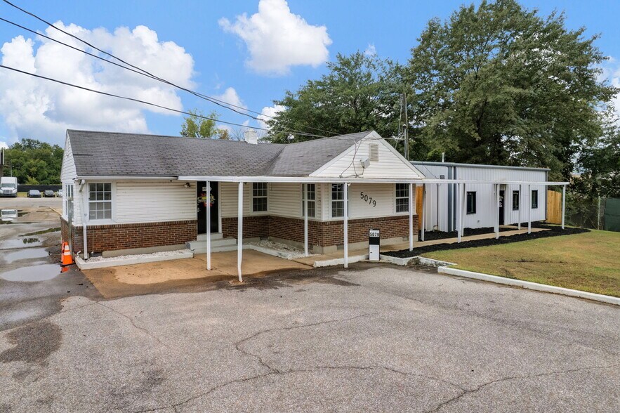 More Photos Of 5079 Old Summer Rd, Memphis General Retail For Sale
