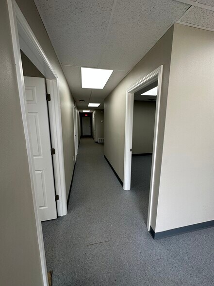 More Photos Of 3010 NW Loop 338, Odessa Warehouse For Sale