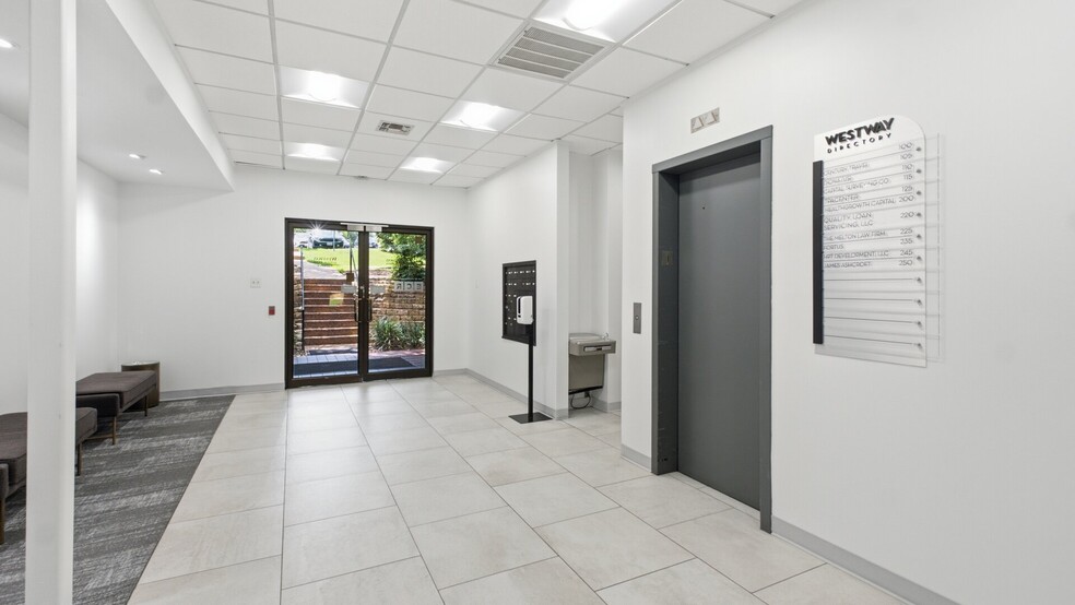 More Photos Of 925 Capital Of Texas S, Austin Unknown For Lease