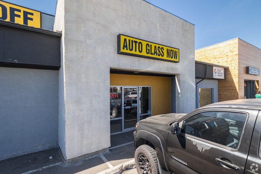 More Photos Of 3000-3090 Mill St, Reno Unknown For Lease